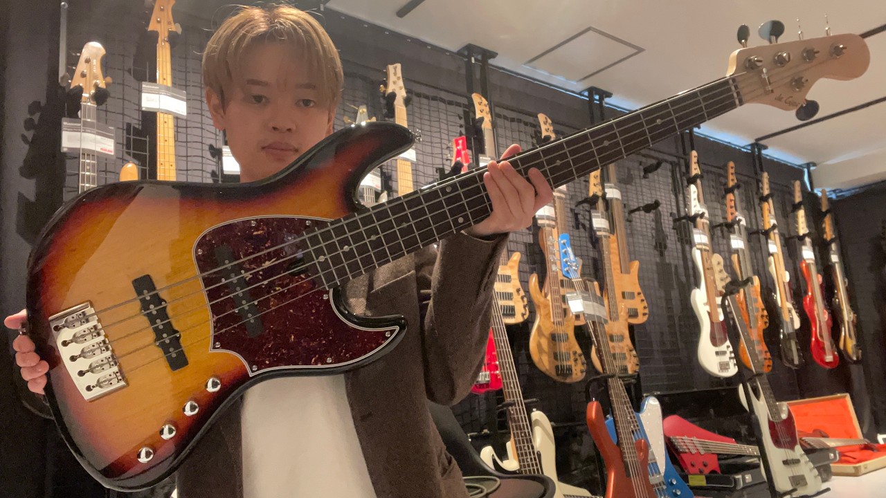 アッシュ/ローズのフェンダー系5弦JBの最高峰はこれ【De Gier / Bebop 5 Ash Sunburst】