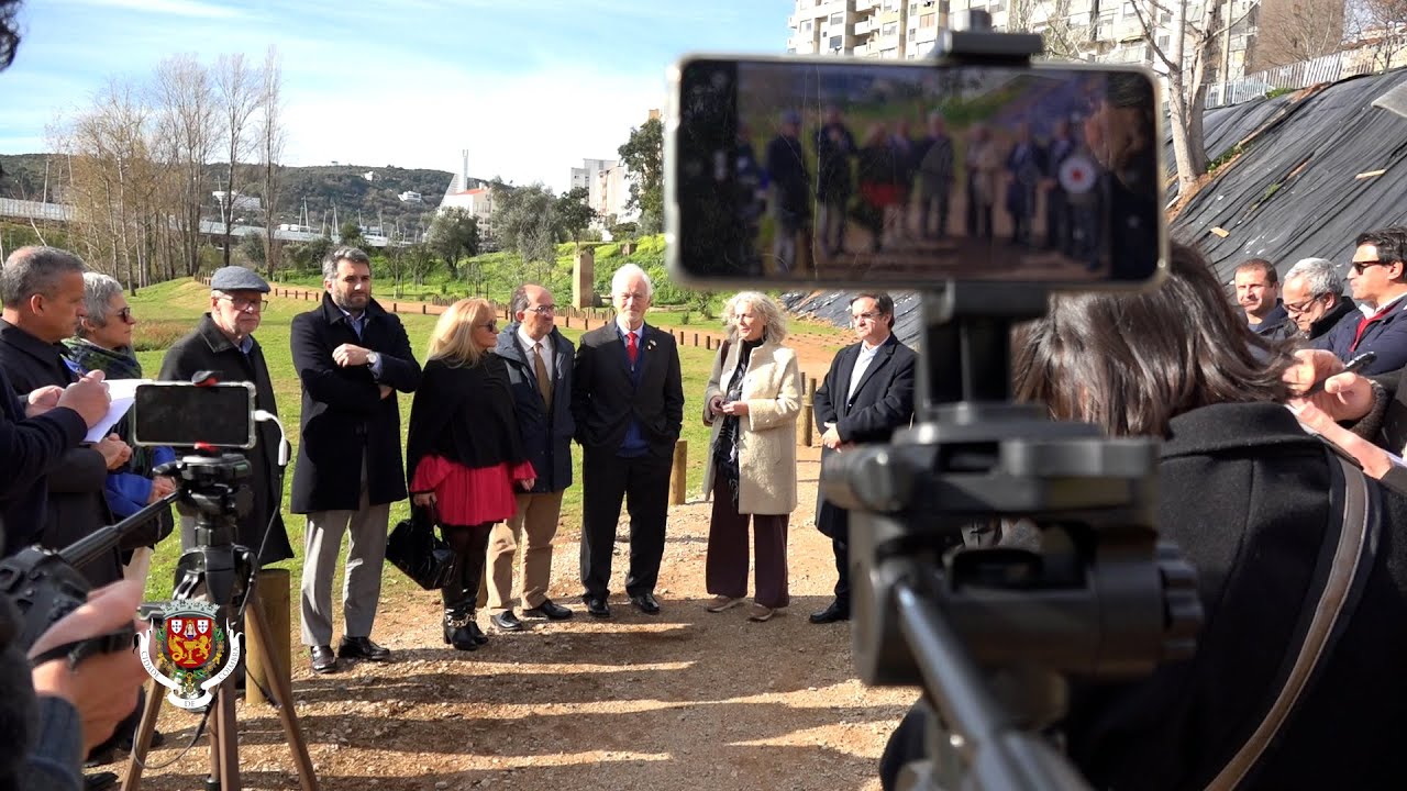 CM de Coimbra e Metro Mondego inauguram nova floresta urbana do Vale das Flores