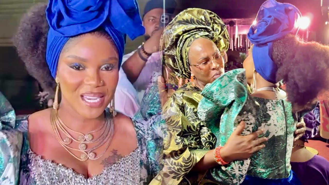 SEE HOW QUEEN MORHER SURPRISED AS  SHE MEET FATHIA WILLIAMS AT THE PREMIER OF IRETE BY SEGUN OGUNGBE