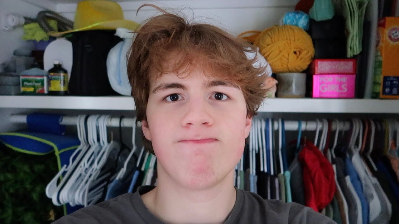 CLEANING MY CLOSET