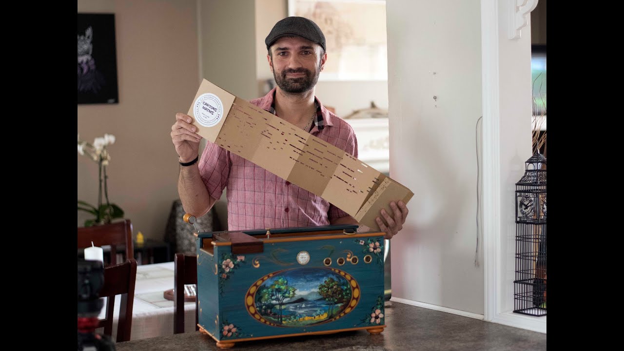 Cedric Delavaud's barrel organ