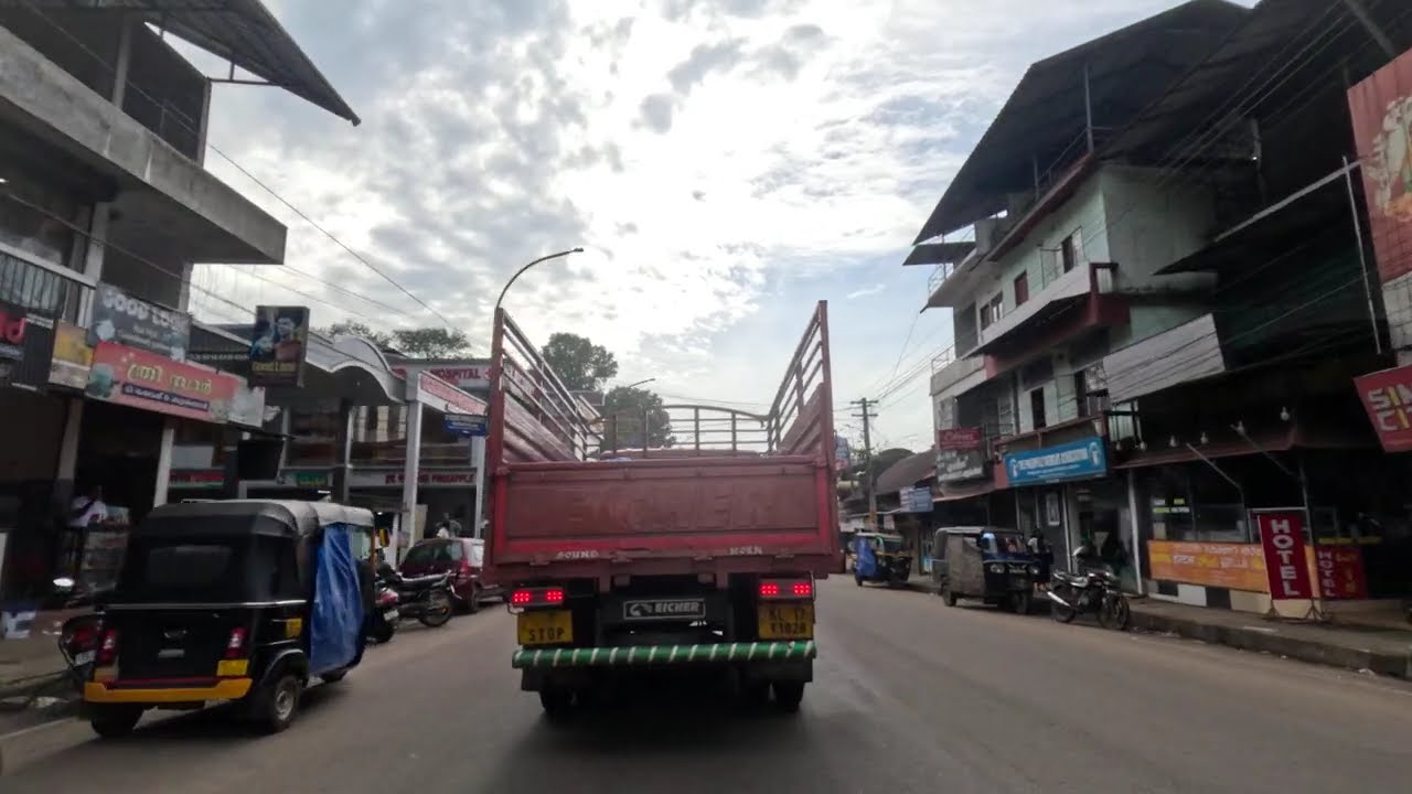 Driving Through Kerala 🇮🇳 | SH 8 Thodupuzha - Muvattupuzha Stretch | Driving Tour India 4K 60FPS