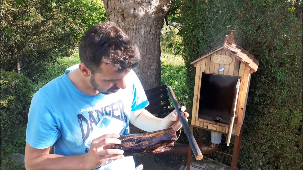 Nová udírna a můj první uzený bůček.