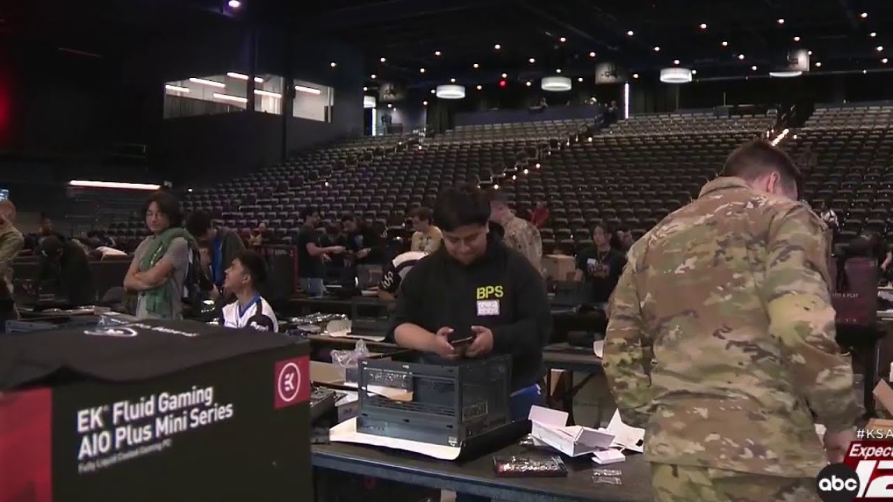 Build your own computer event at Tech Port SA helps students with digital divide