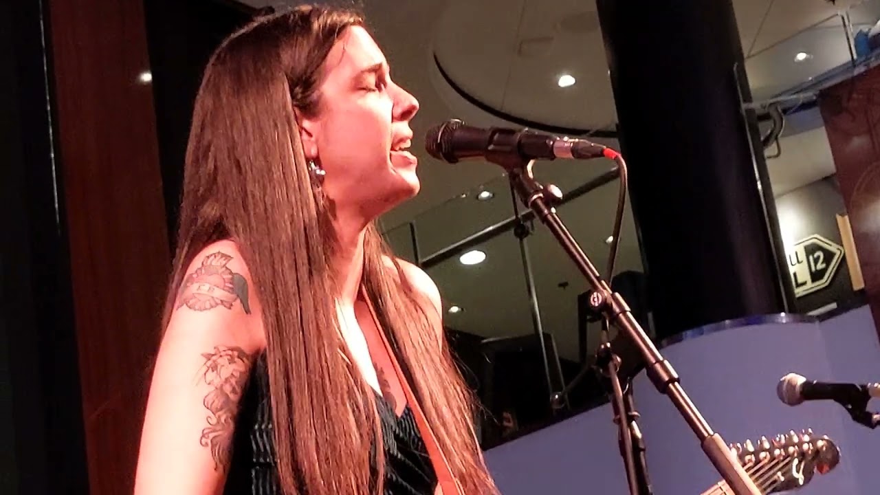 Sarah Borges - 