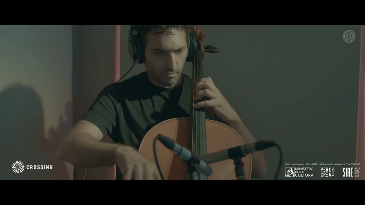 Crossing (Diabat&eacute;/Martella/Schiavone) - 
