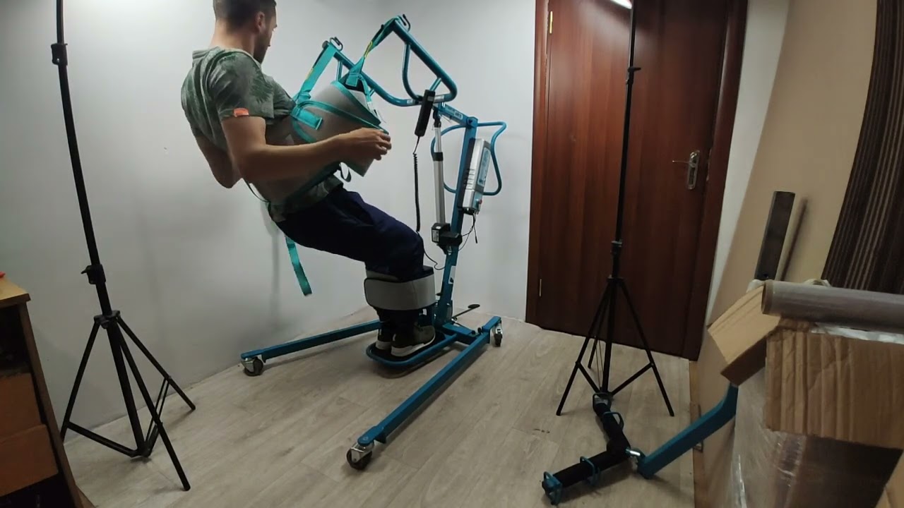 Підйомник-вертикалізатор 2в1 електричний Aks Dualo б/в. Товари для людей з обмеженими можливостями