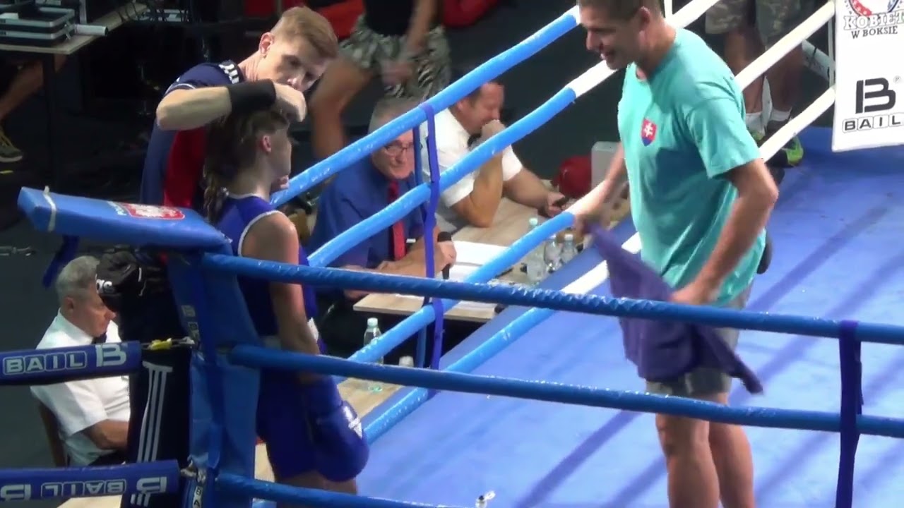 🥊 Nicole Durikova (SVK) vs. Petra Mezei (HUN) – Senior Women’s Bout 🥊