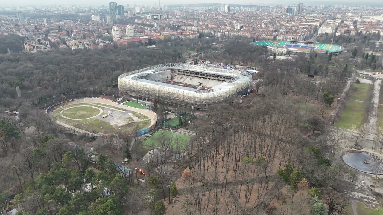 Дрон над 