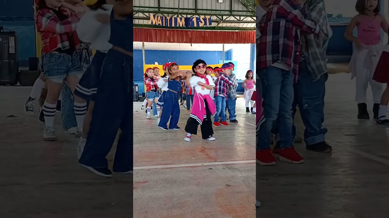 Dance 90s Hits with Mayen