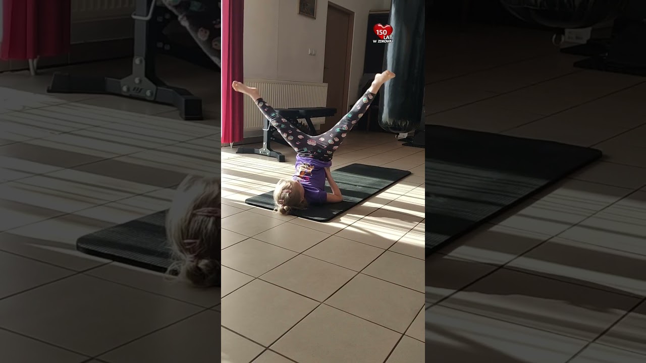 Stretching & splits #150latwzdrowiu #szpagat