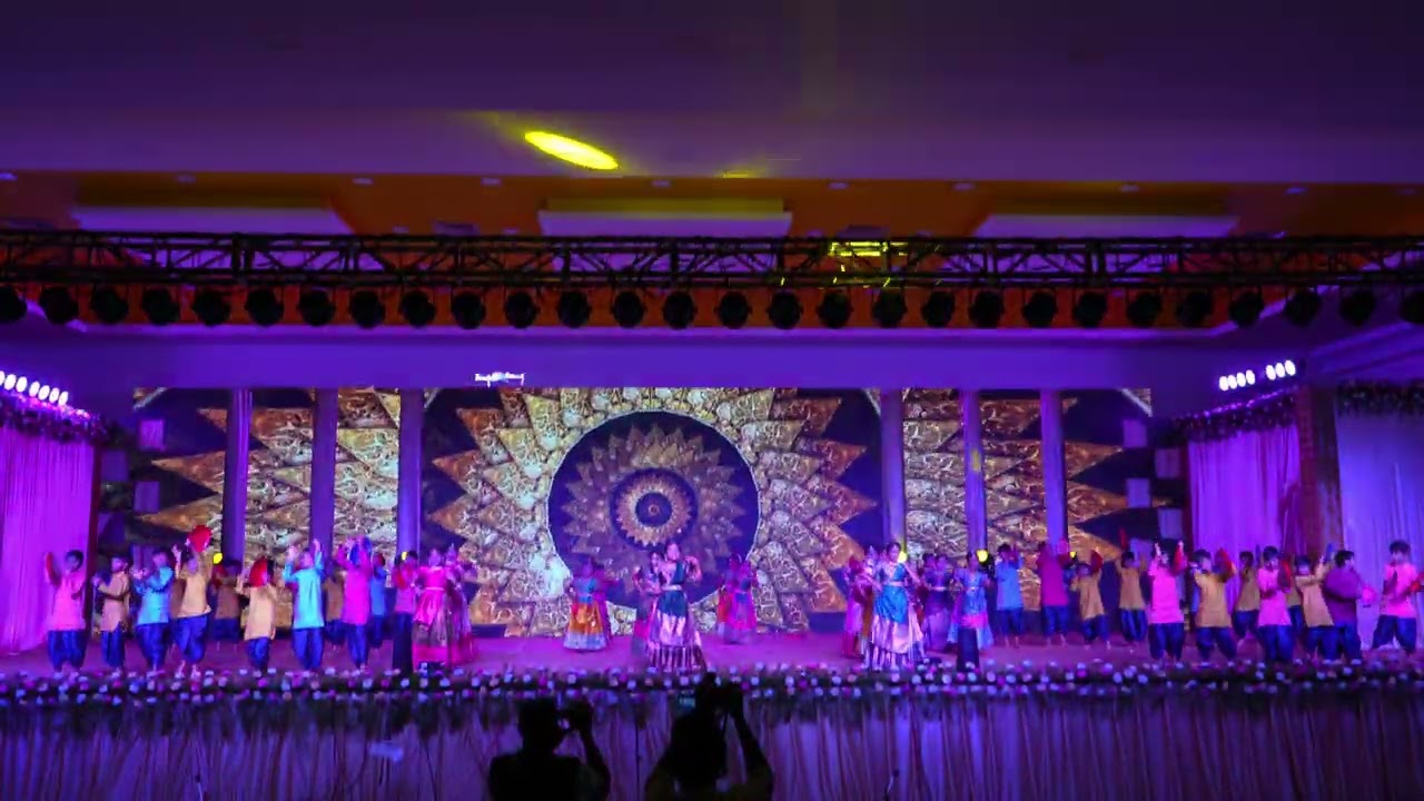 3rd Graders Shine in Colorful Dance to 'கொலுசு தேன்னி' | Annual Day Performance | Vidhya Peetham