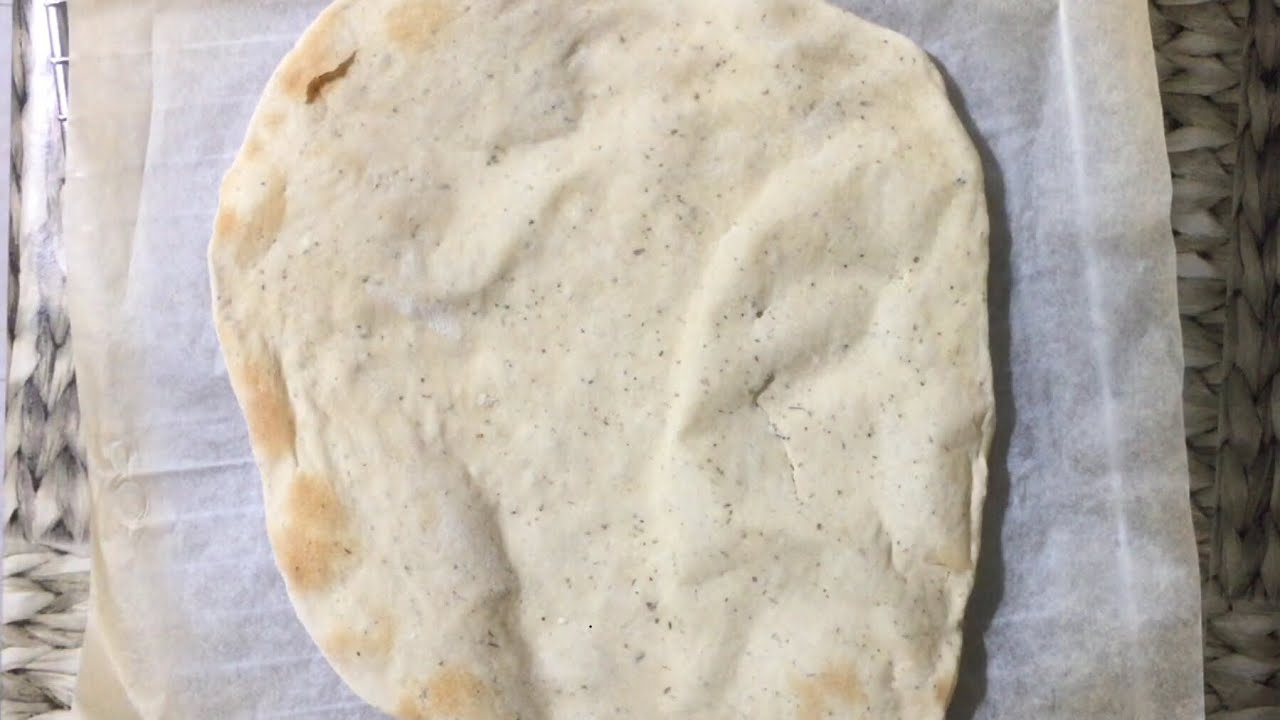 Masa de pizza casera sin levadura usando cerveza / CesasaWeis