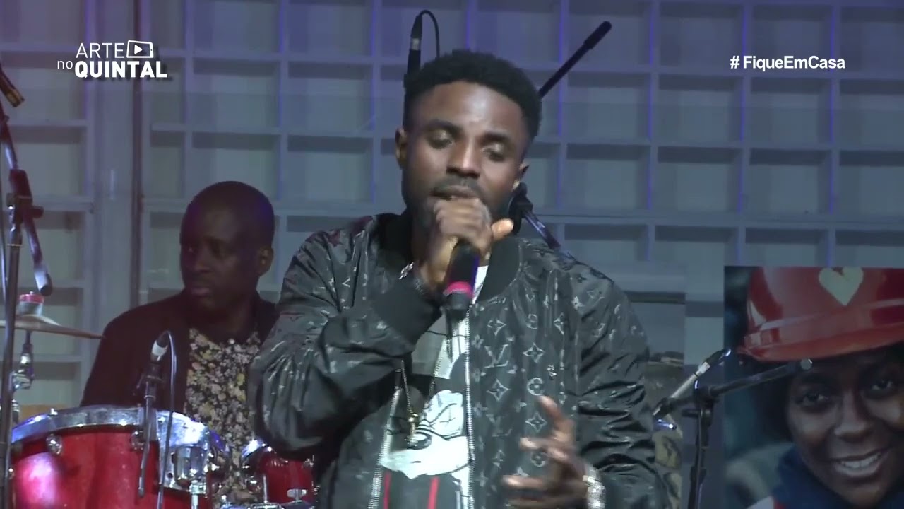 Az khinera- concerto ao vivo (Arte no Quintal)