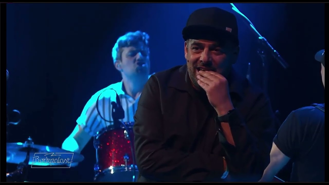 Performing ‘Don’t Say It’s Over’ with GUN on Rockpalast TV