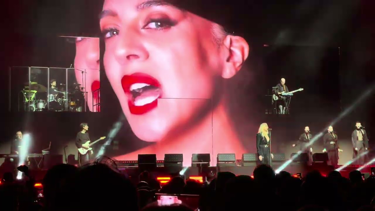 Mónica Naranjo - Por Un Like (Murcia 18/10/2025)