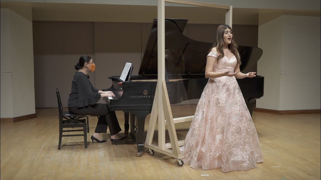 Janelle Yausif performing 