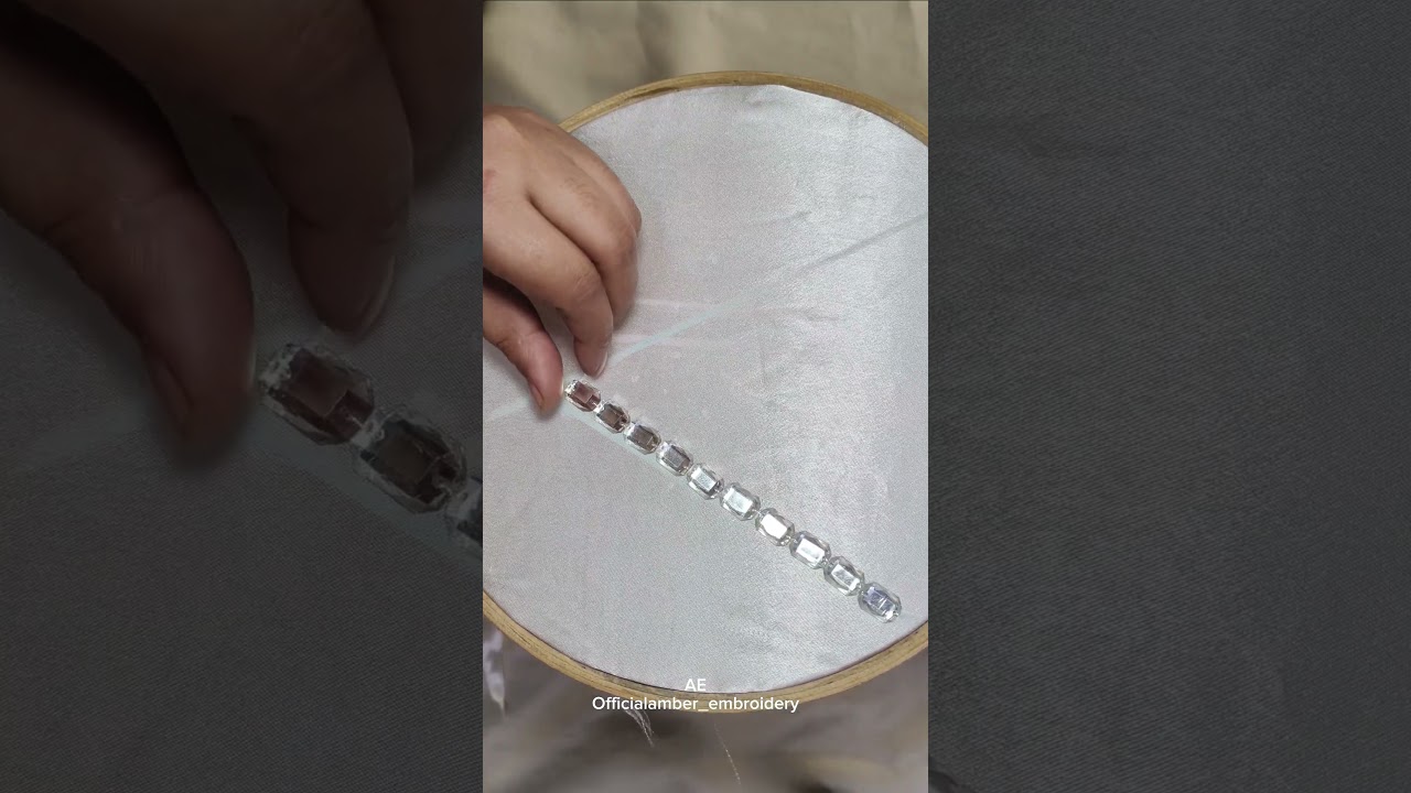 Stone work flower tutorial 💫 #embroideryforbeginners #handembriodery #embroiderydesigns #shortviral