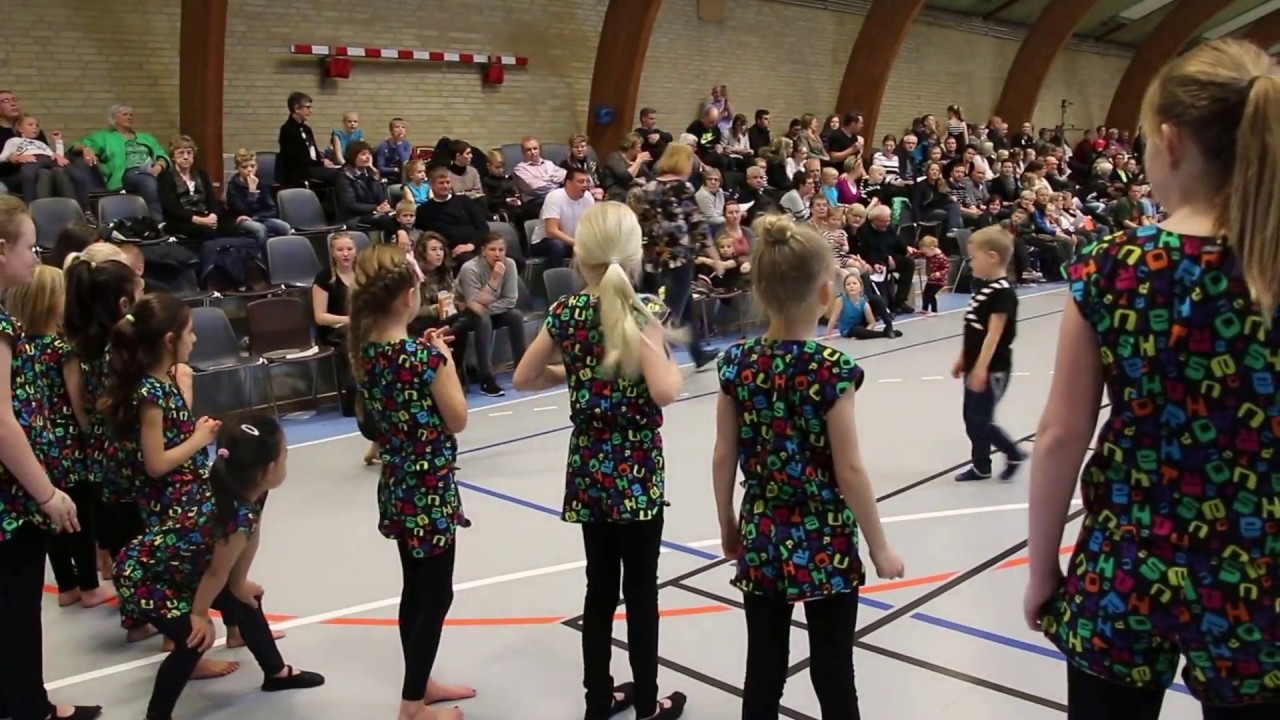 Gymnastikopvisning i Østbirk