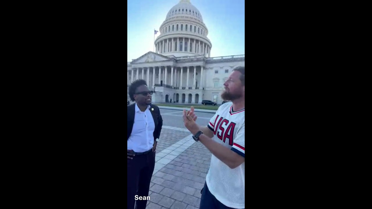 LIVE PRAYER FROM THE CAPITOL!!