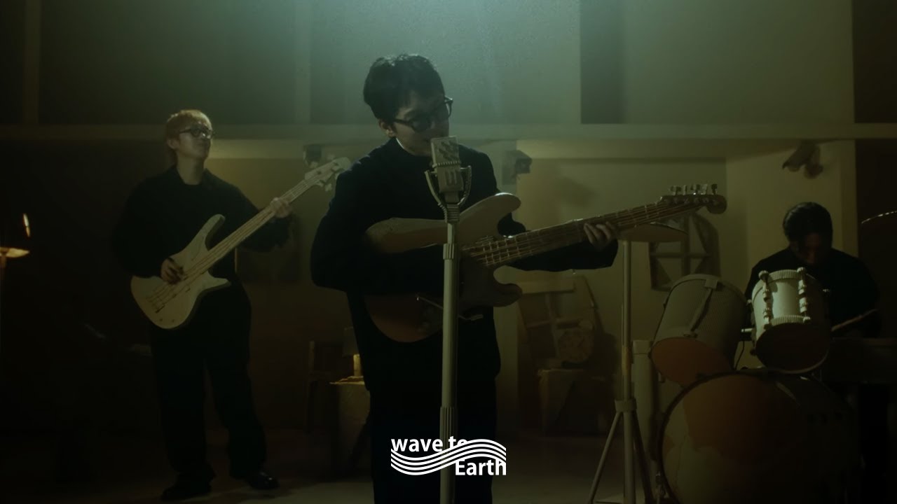 wave to earth - annie. [Live clip]