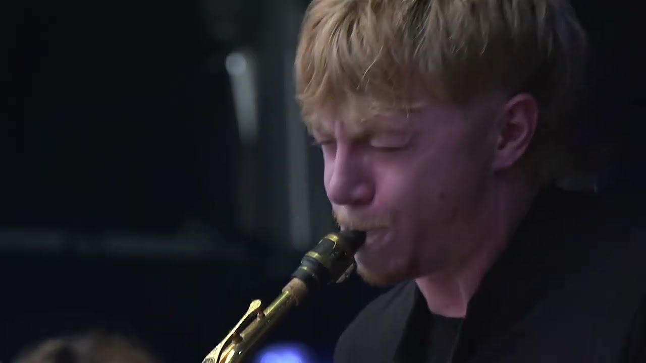 MOUSTIK HATERZ - Vilain Moustik (Live @ la D&eacute;fense Jazz Festival 2025)