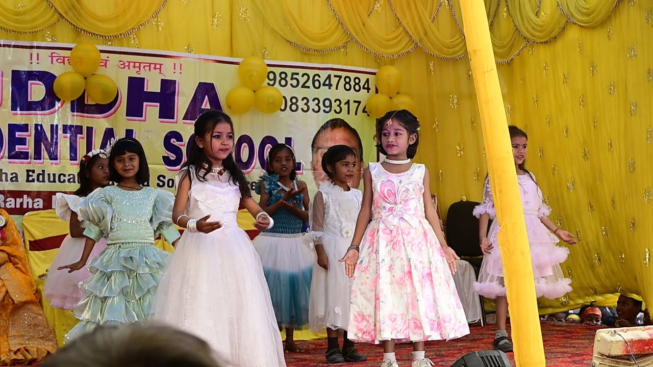 Ek Hazaaron Mein Meri Behna Hai || Dance Cover || Cute Little Girls || Annual Day ||