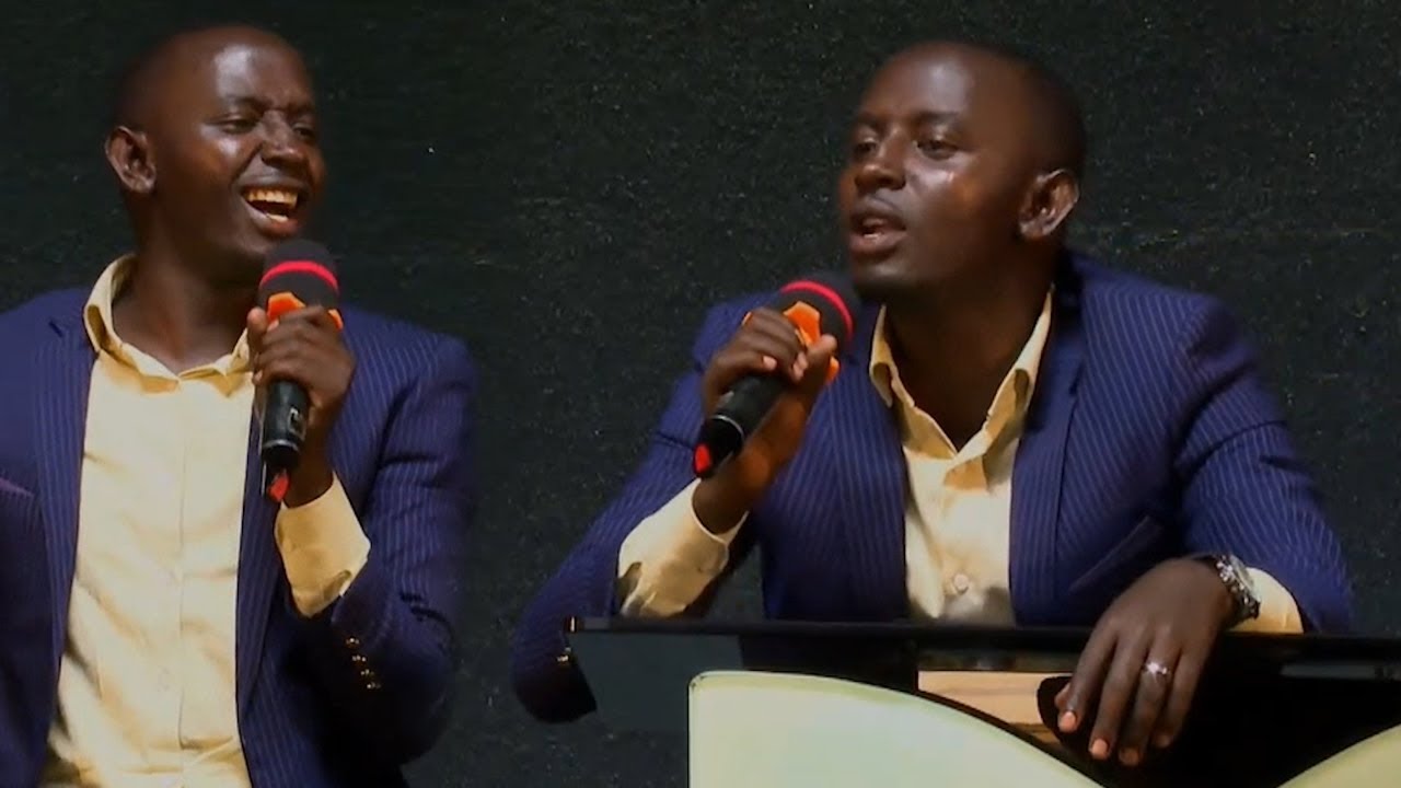 MUHIMBARIZE IMANA AHERA HAYO MIBUBIKO MB'AMASEZERANO EV ANICET NIYOMUGABO