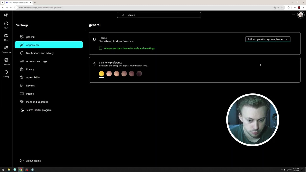 How to switch Microsoft Teams theme to dark