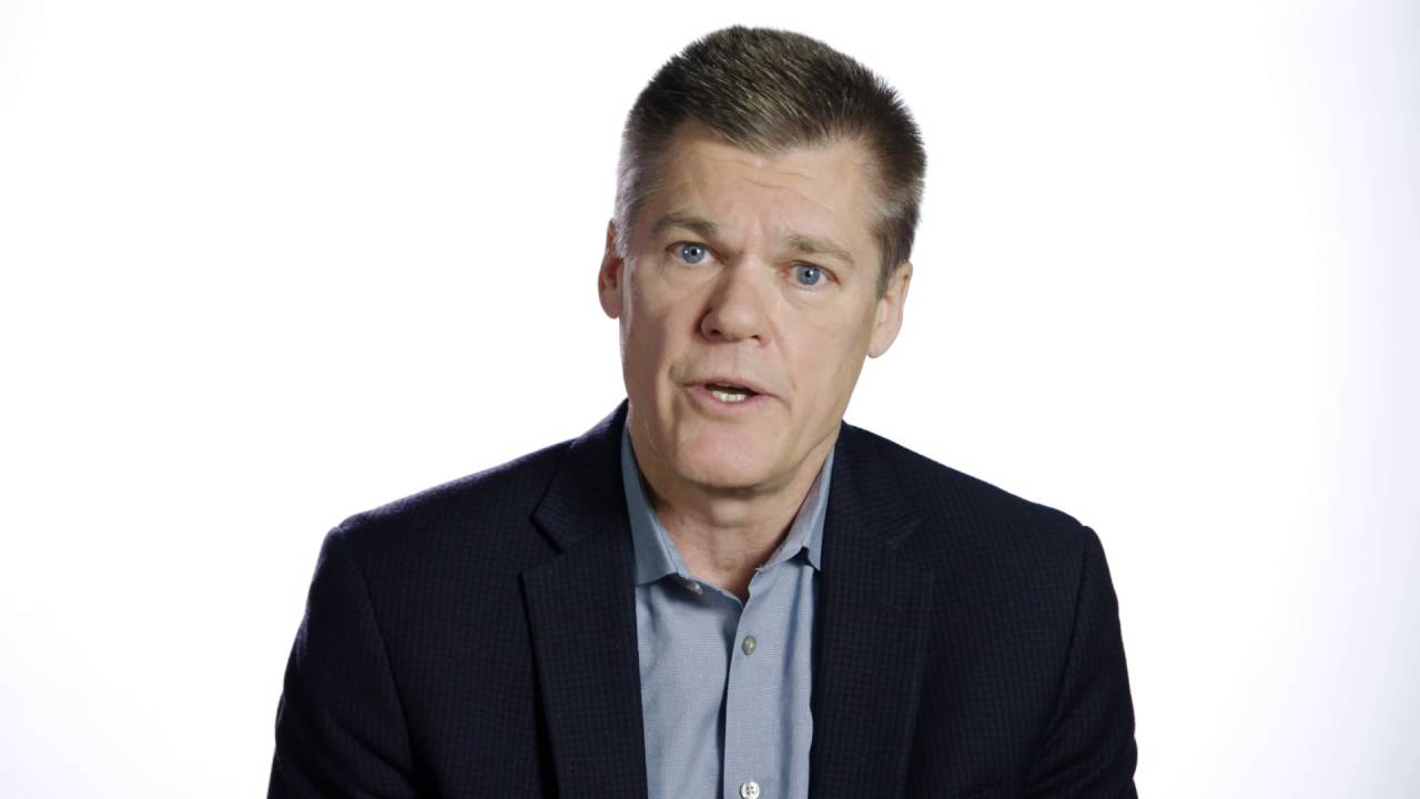 Why 5G is Complementary to 4G