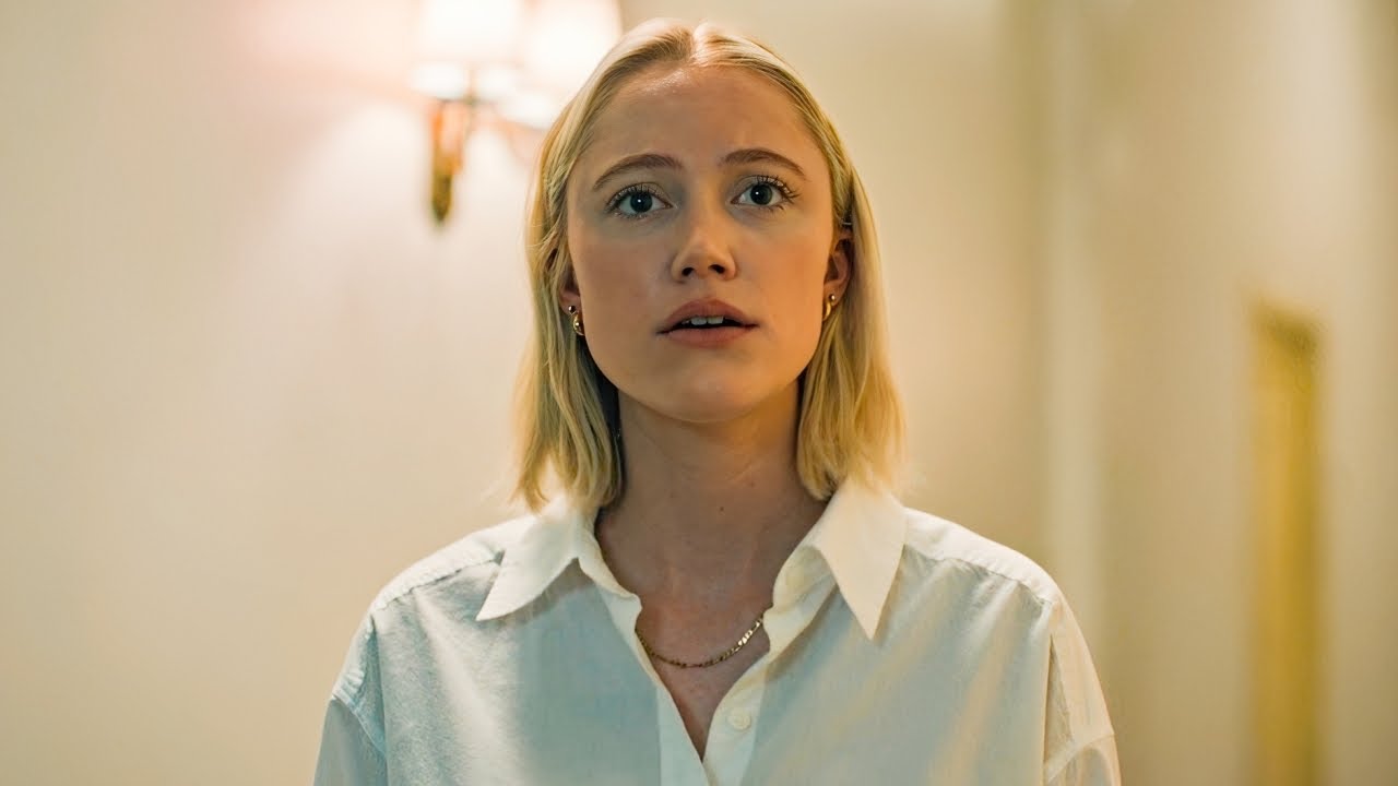 Watcher (2022) | Horror | Movie Recap