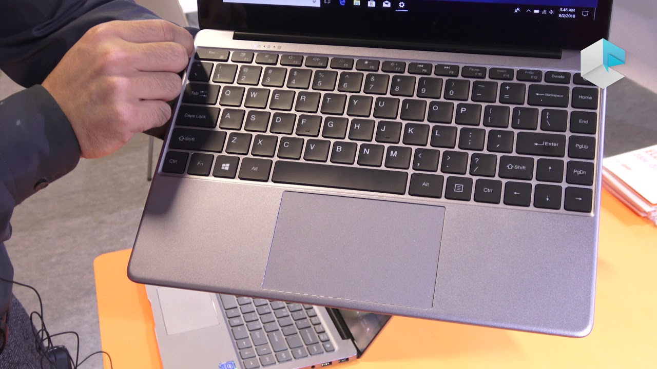 Chuwi Lapbook SE and comparison with Chuwi Lapbook Air