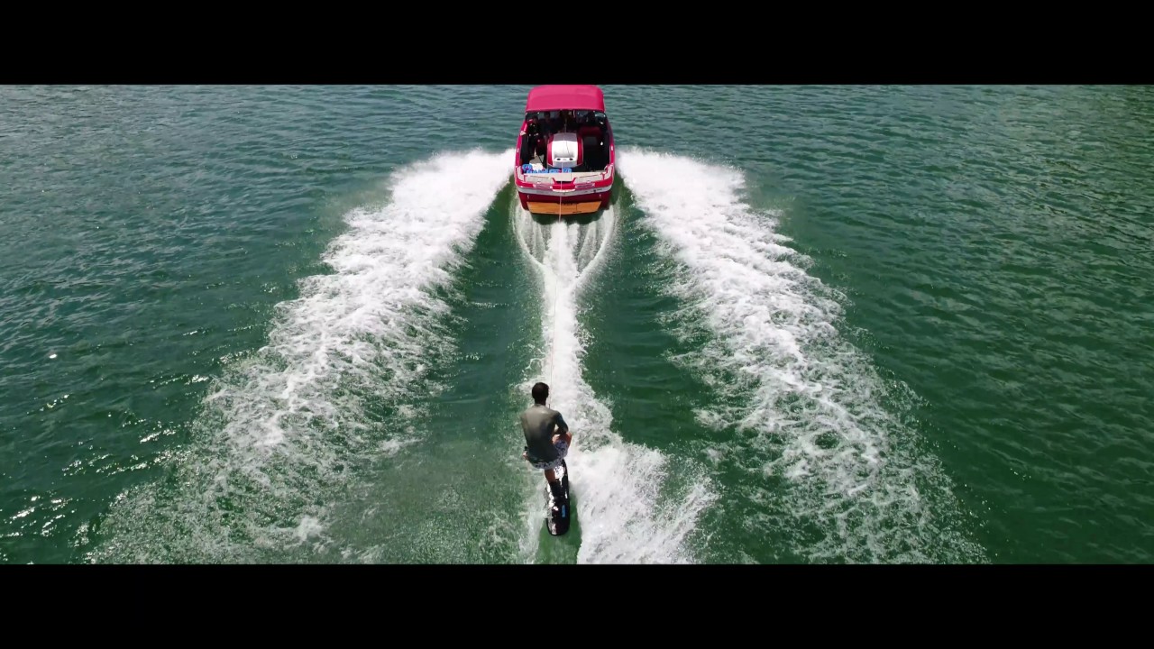 Ski nautique freestyle / Drone