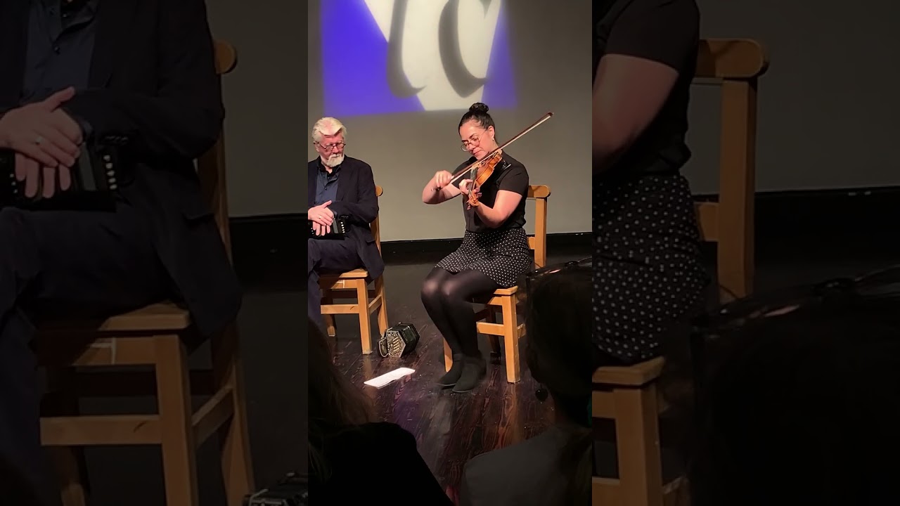 Trílangue featuring Kate Bevan-Baker (Ballyvourney Cultural Centre  Ballyvourney West Cork)