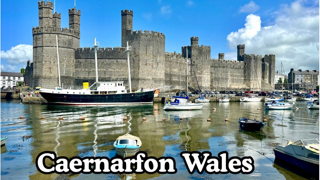 CAERNARFON CASTLE AND TOWN NORTH WALES-WALKING TOUR