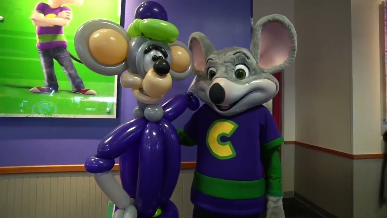 Воздушный шар Chuck E Cheese в натуральную величину (повторная загрузка)