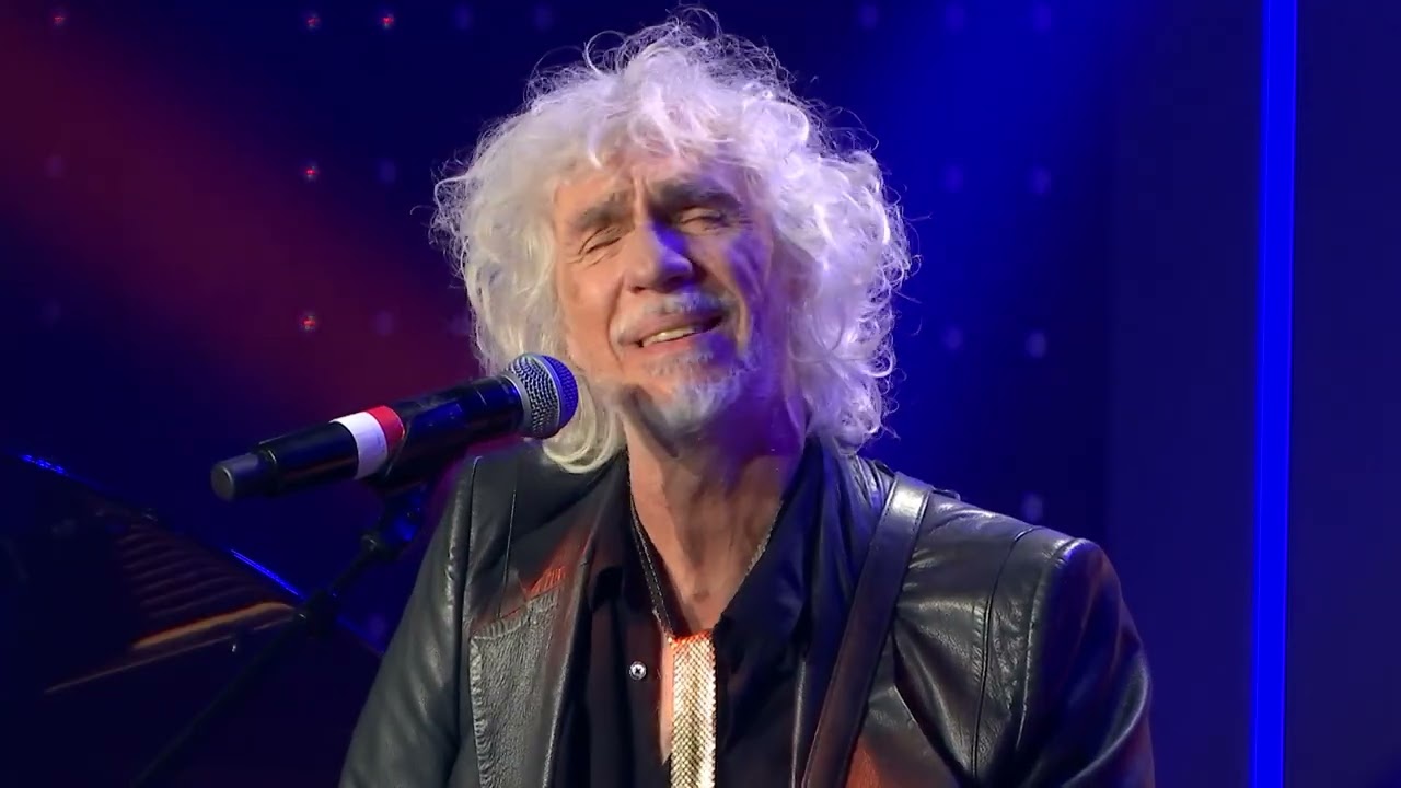 Louis Bertignac - C'est le soir (Live) - Le Grand Studio RTL
