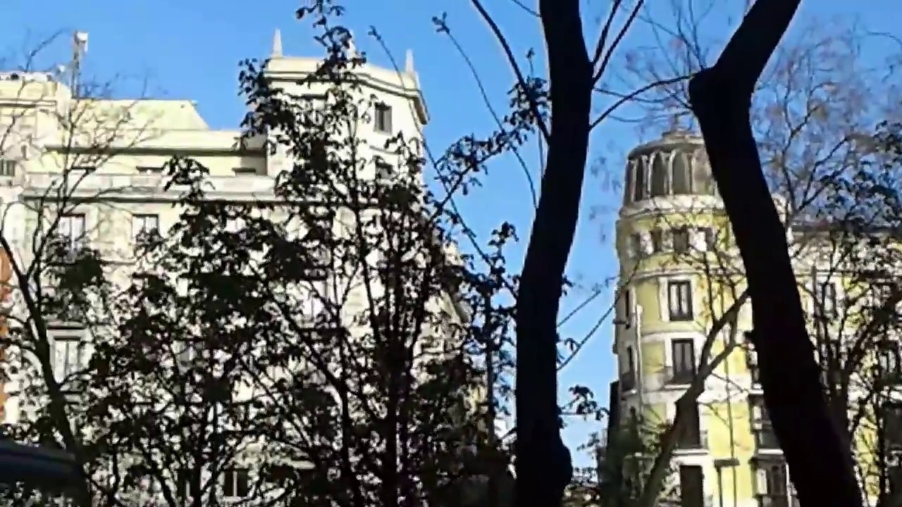 CHRISTOPHER  COLUMBUS  SQUARE