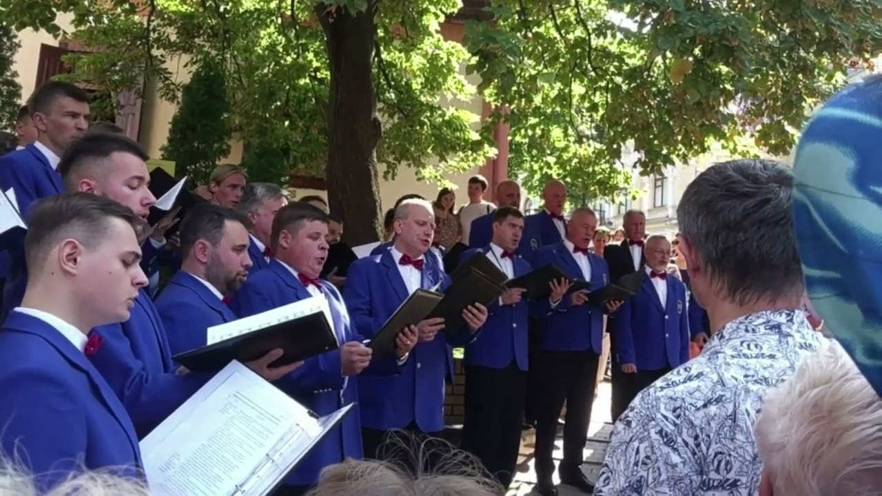Булгаков. Андріївський узвіз 13. 
