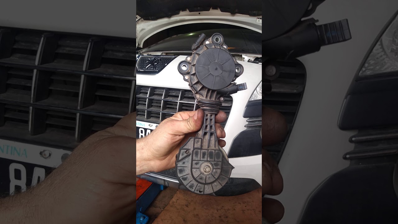 Como sacar la correa de accesorios de Peugeot 3008. 