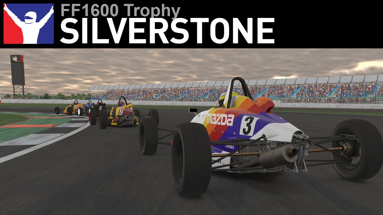 Close pack racing // FF1600 @ Silverstone // iRacing