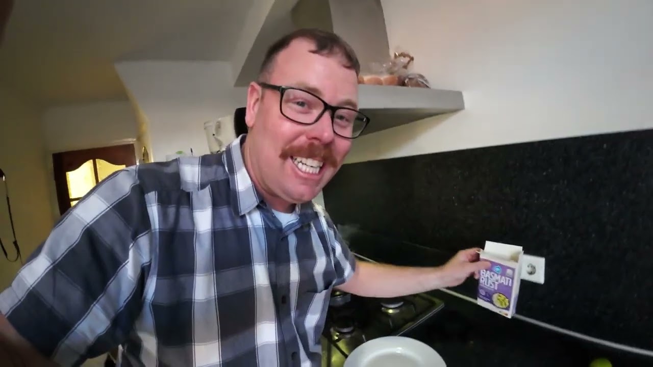 curry madras gemaakt walter.vlogger maijers👍#1209