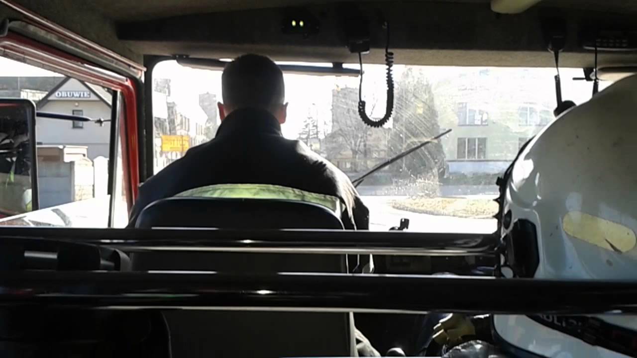 Straż Pożarna: 537[s]67 GCBA 4,5/32 Jelcz 004 OSP Myszków alarmowo do pożaru traw