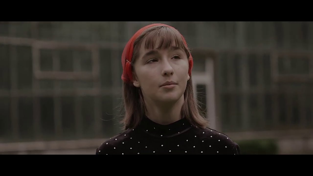 Sara Lupchian - Iar iti bat la usa Doamne - (nevazatoare)