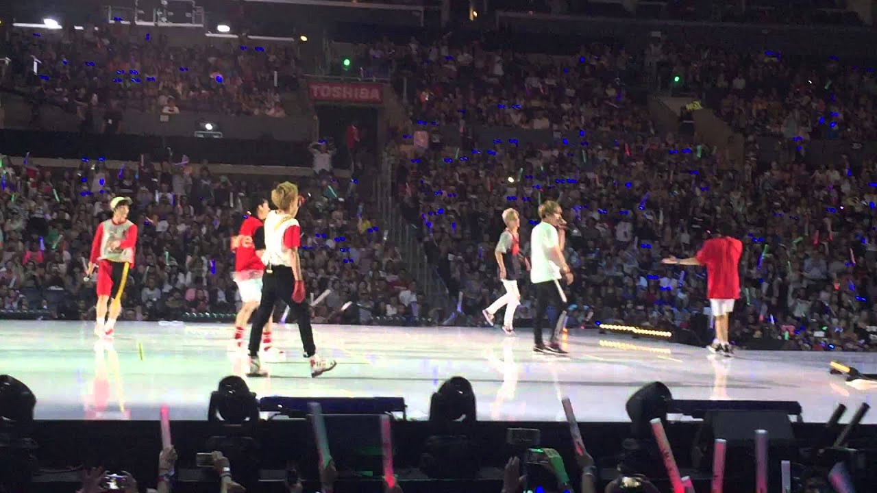 KCON 2015 LA: GOT7 - A + Girls GIrls Girls + Talk + Bounce  [FANCAM]