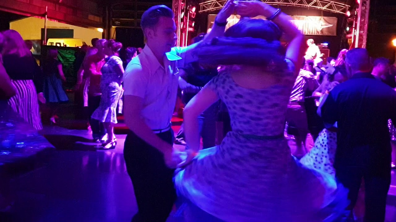 Rock'n'Roll Dancing to the MotorV8ors at Greazefest 2019