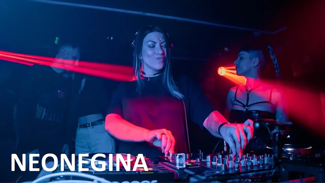 Neonegina @ FAME 9/04/2021
