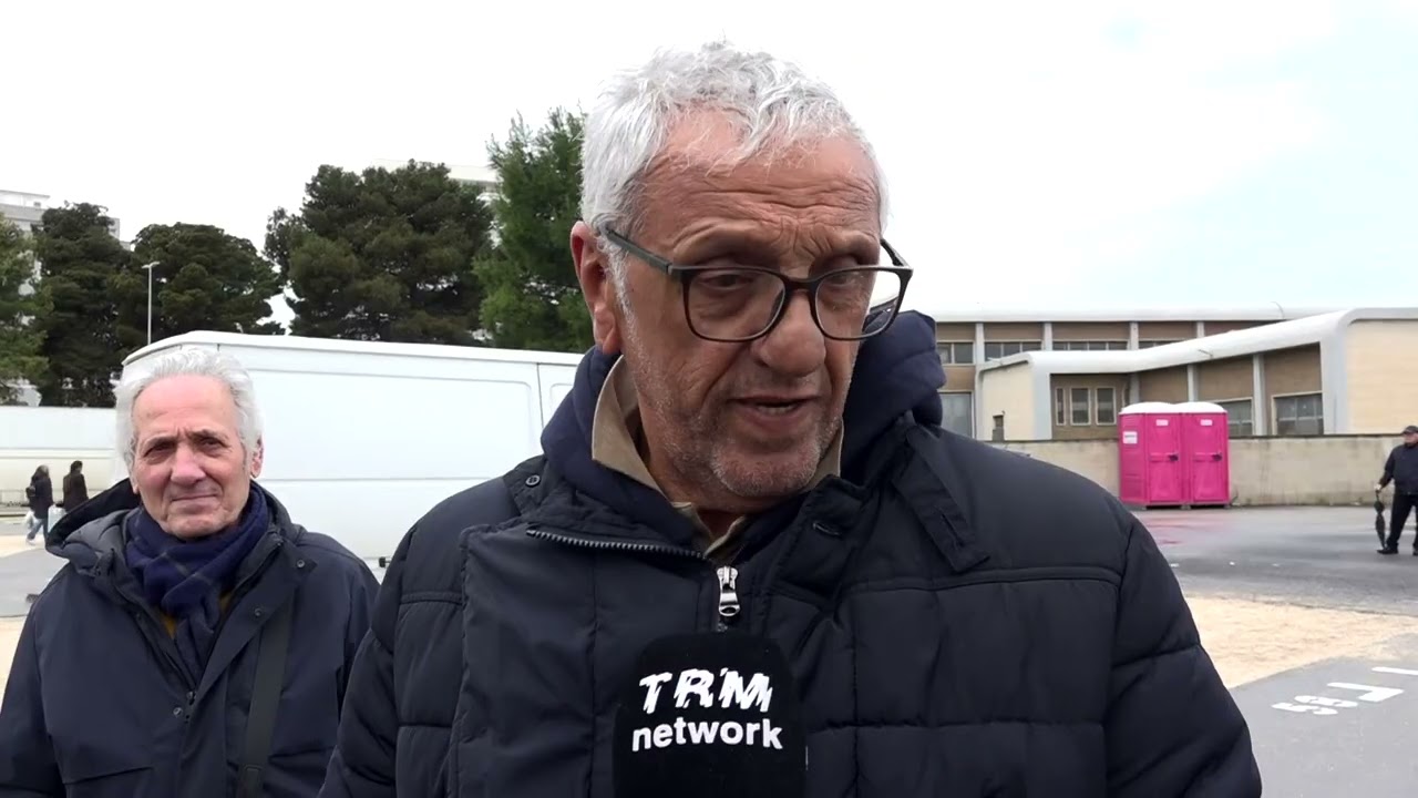 Mercato del lunedì a Bari, la prima giornata è sotto la pioggia ma è di buon auspicio