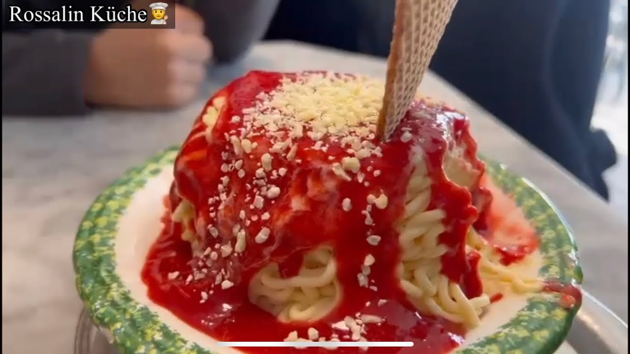 👍Spaghettieis | Der Eis-Klassiker mit Vanilleeis und Erdbeersoße | Rossalin Küche🍧😲