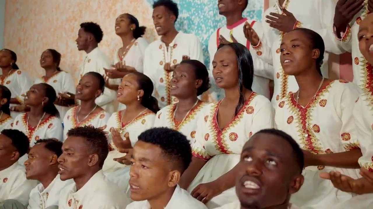 BAALUNKUYI ROORTINO HEESHO ዘማሪያን ማራናታ ኳየር